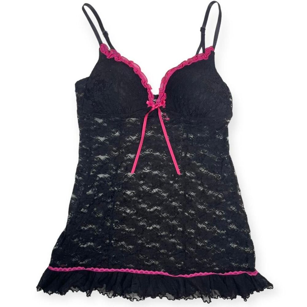 Cosmopolitan black lace babydoll lingerie nightie with pink trim🎀